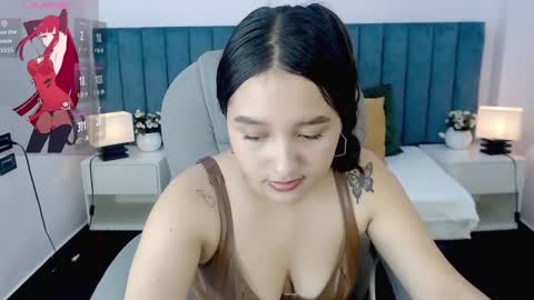 taylor_kelsiee online show from April 11, 12:20 pm