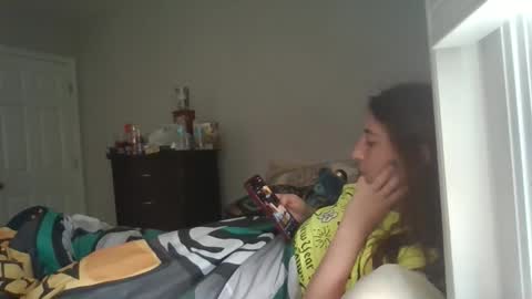 taylorslay online show from April 9, 7:08 pm