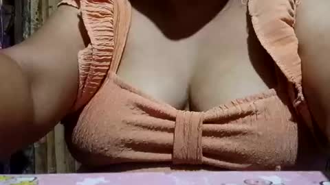 teasermom online show from February 4, 3:15 pm