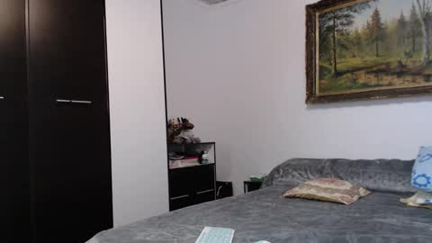 ALICIA--- online show from December 7, 10:45 am