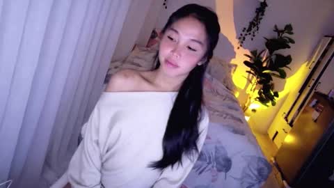 temptessa20 online show from November 12, 5:27 am