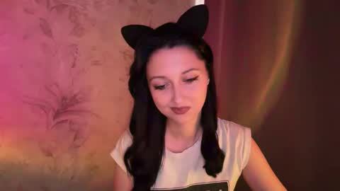 temptingvision online show from March 5, 12:23 pm