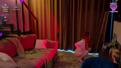 inst r0seamber0 online show from April 11, 2:54 pm