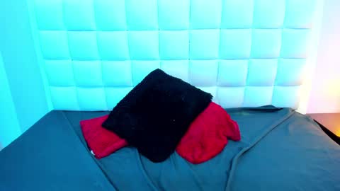 Teresa online show from March 6, 1:14 pm