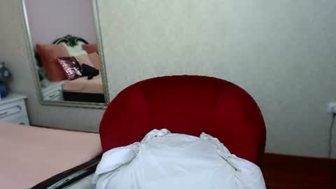 Tessa Joy online show from June 11, 4:20 am