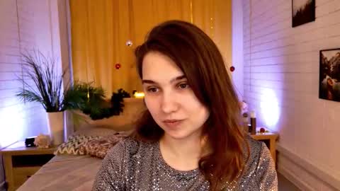Tessa online show from December 22, 5:43 am