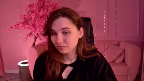 Tessa online show from March 23, 5:46 am