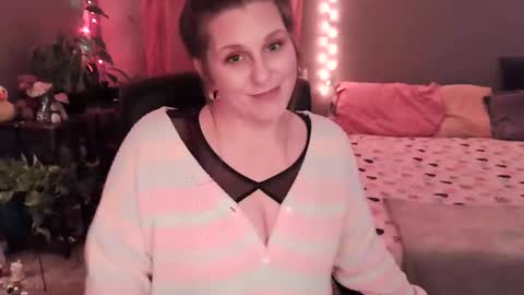 texasprincessk online show from March 12, 1:30 am