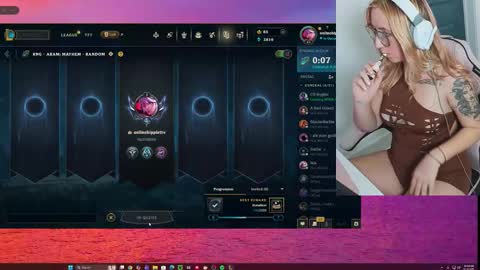 thaliacollinsss online show from February 12, 4:19 pm