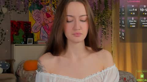 Your Eva online show from February 8, 7:05 pm