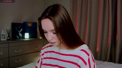 Alice online show from December 5, 12:39 pm