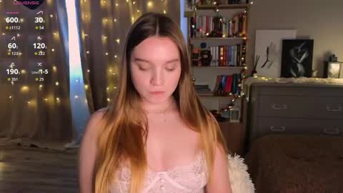 Alice online show from April 22, 1:08 pm