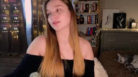 Alice online show from April 13, 1:56 pm