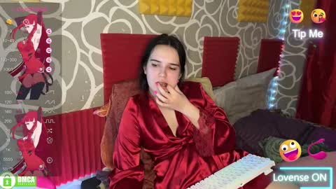 Alice online show from March 11, 9:15 pm