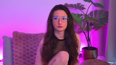 theamalekoo online show from April 23, 8:11 am