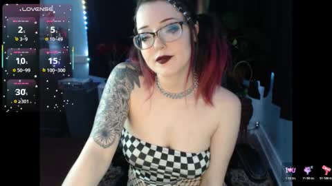 thedaisymoon online show from November 11, 4:52 am