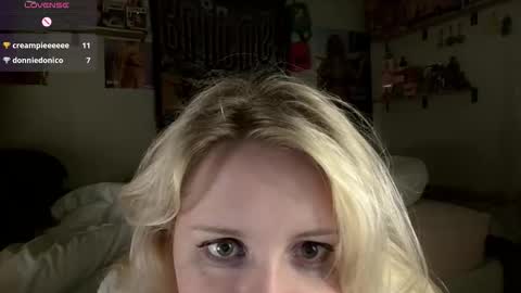 Kassandra Grant online show from April 24, 4:15 am