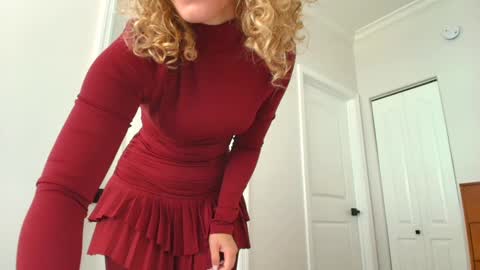 Lily Marie online show from February 5, 5:10 pm