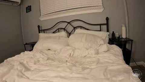 naturallovers online show from September 25, 5:06 am