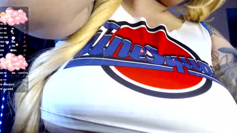 Sara online show from September 11, 8:09 pm