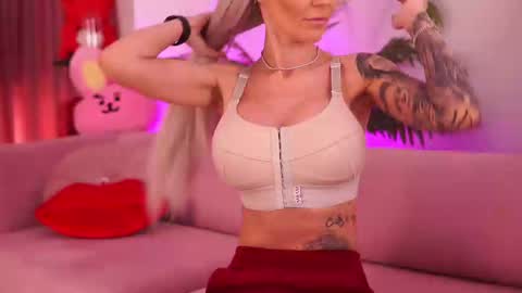 Deea  online show from February 28, 9:58 am