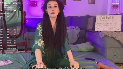 thewillownest online show from September 21, 5:33 pm