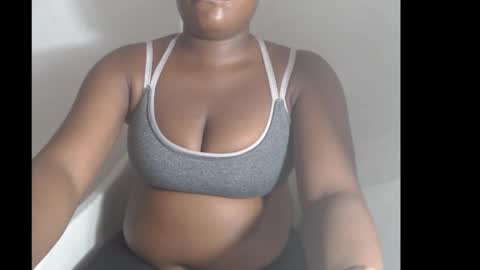 thickebonny7 online show from March 16, 8:13 pm