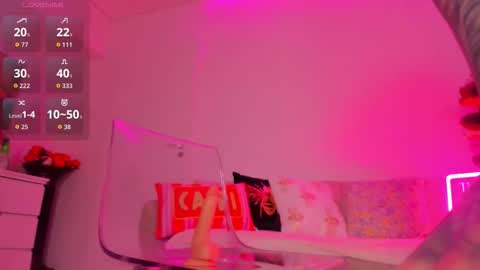 tiabelle online show from October 18, 6:42 pm