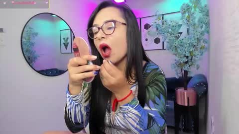 Tiara  online show from February 27, 3:39 am