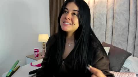 Tiff3 online show from September 30, 8:24 pm