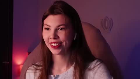 Im here on Fridays Saturdays Sundays  online show from February 20, 6:53 pm