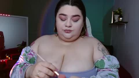 dont forget ask for custom vids  online show from December 9, 5:18 am