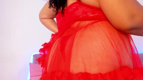 Tiffany Miller online show from April 29, 5:30 pm