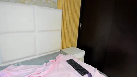 TiffanyMonrow online show from March 25, 2:31 pm