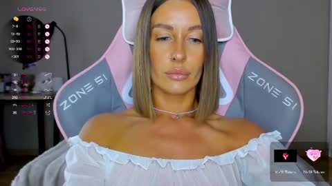 Tina online show from June 11, 11:29 am