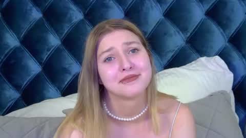 TinaBurton online show from June 22, 4:37 pm