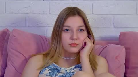 TinaBurton online show from April 20, 6:11 pm