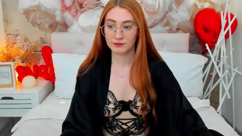 Tina online show from March 12, 1:36 pm