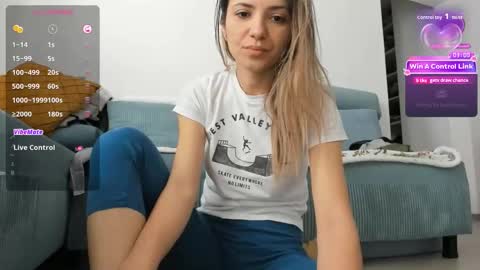 tinna21 online show from March 16, 10:30 am