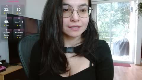 Tiny Caroline online show from November 11, 9:12 pm