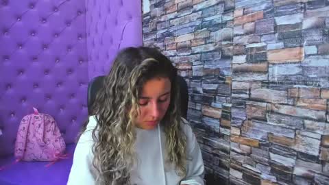 tiny online show from January 11, 2:09 am