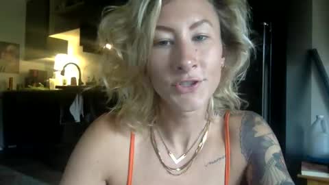 tinyandtatted420 online show from September 20, 5:44 pm