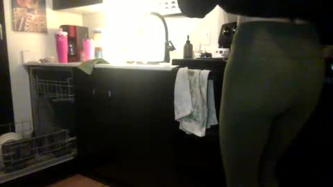 tinyandtatted420 online show from January 7, 12:58 am