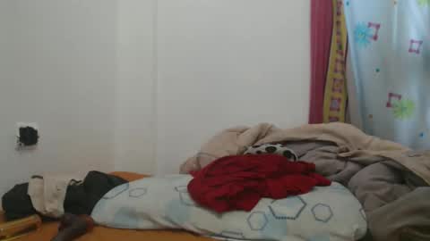 tinyslut66 online show from February 28, 12:04 pm