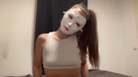 Tinks online show from September 30, 6:24 pm