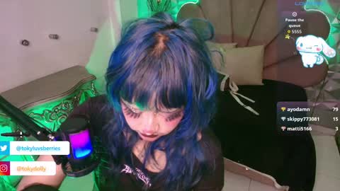 toky         online show from September 20, 9:02 pm