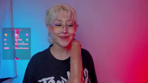  Halsey  Sofii  online show from December 4, 7:34 pm