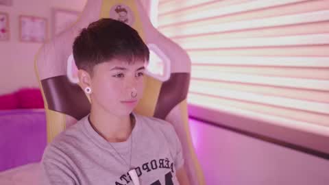 Blue  online show from March 19, 4:55 pm