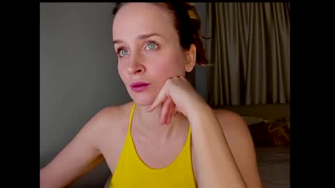 Tony and Alice online show from February 5, 10:12 pm