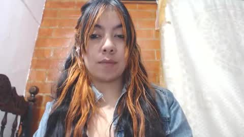 karla online show from March 1, 4:34 am